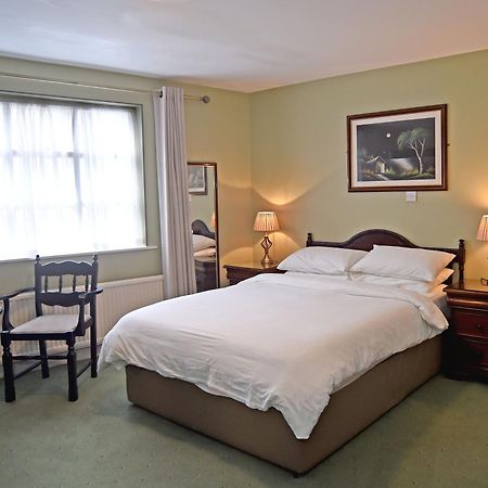 Clooneen House Уестпорт Екстериор снимка
